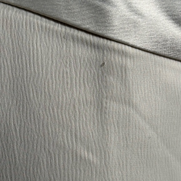 Missguided+ Asymmetrical Cream Dress - Picture 11 of 12